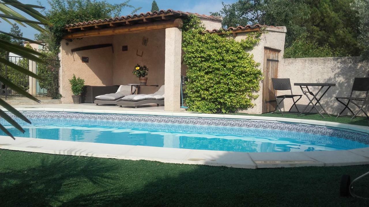 Gite L'Annexe Villelaure Exteriör bild